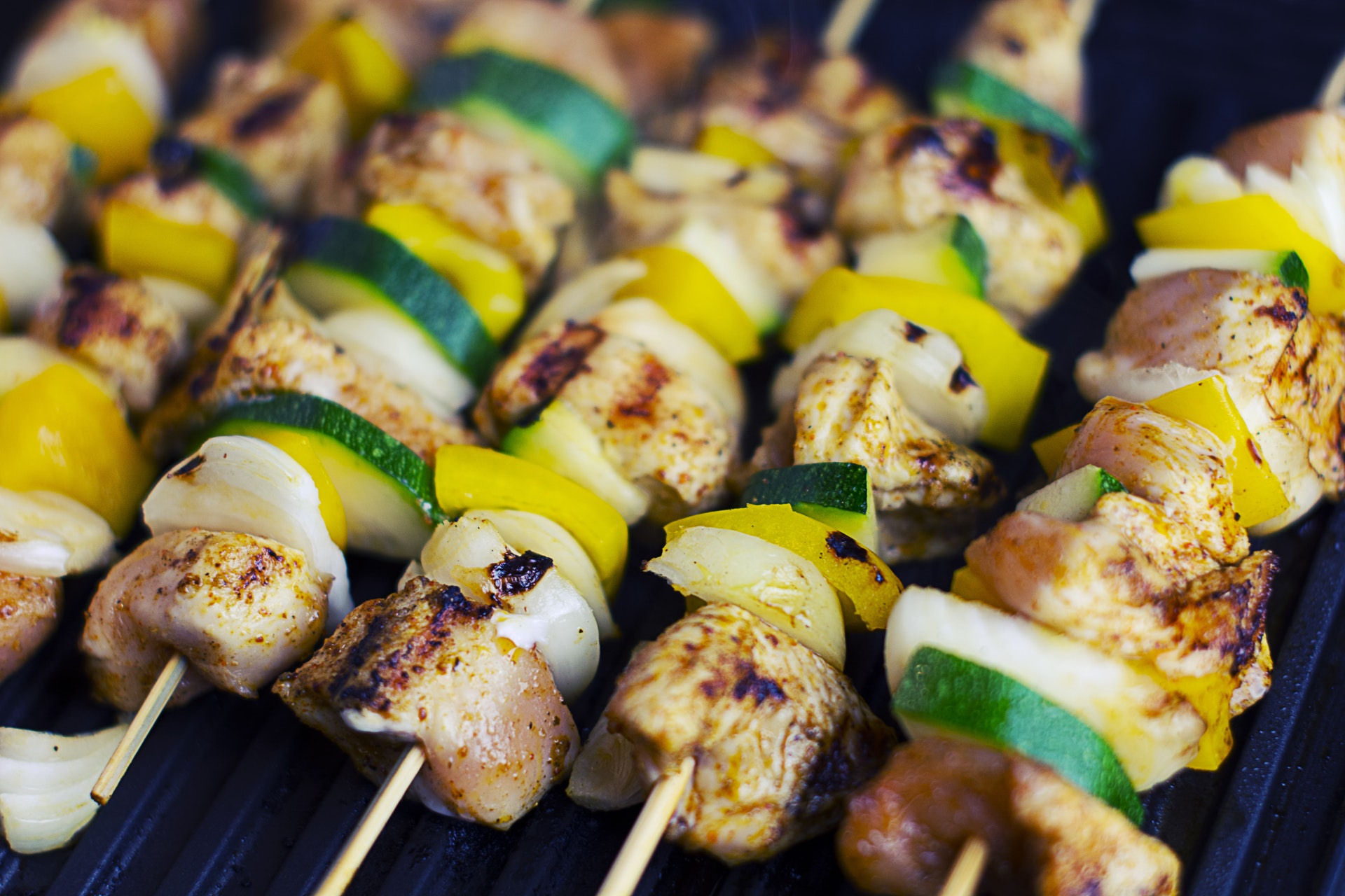 bbq-dinner-grilled-grill-72160.jpeg